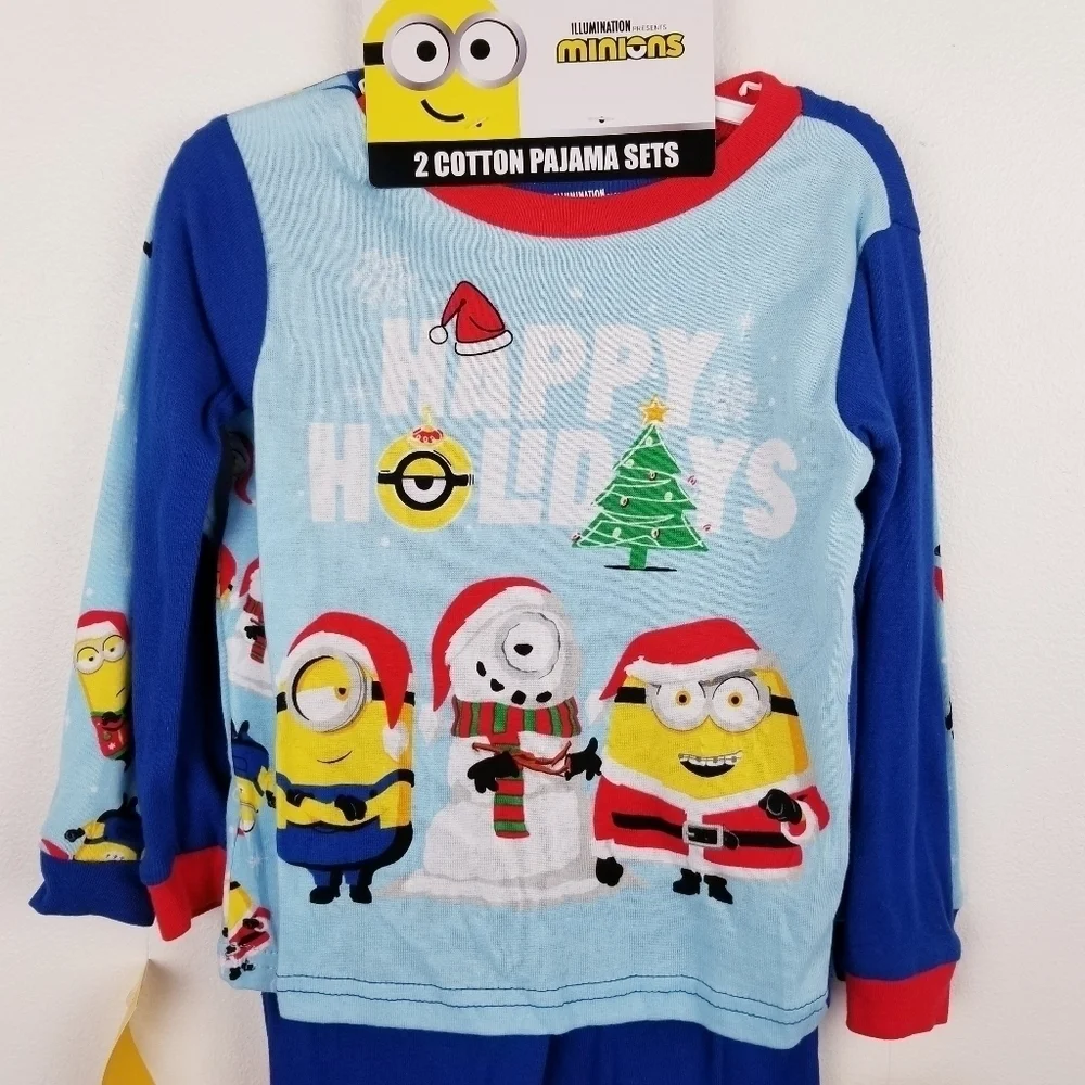 Minions 4-Piece Christmas Pajama Set NWT size 4